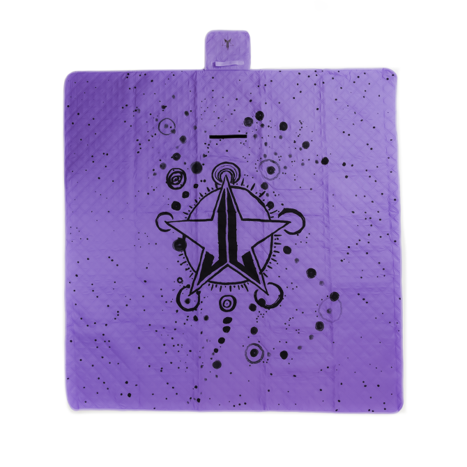 Gothic Picnic Blanket - Image 2